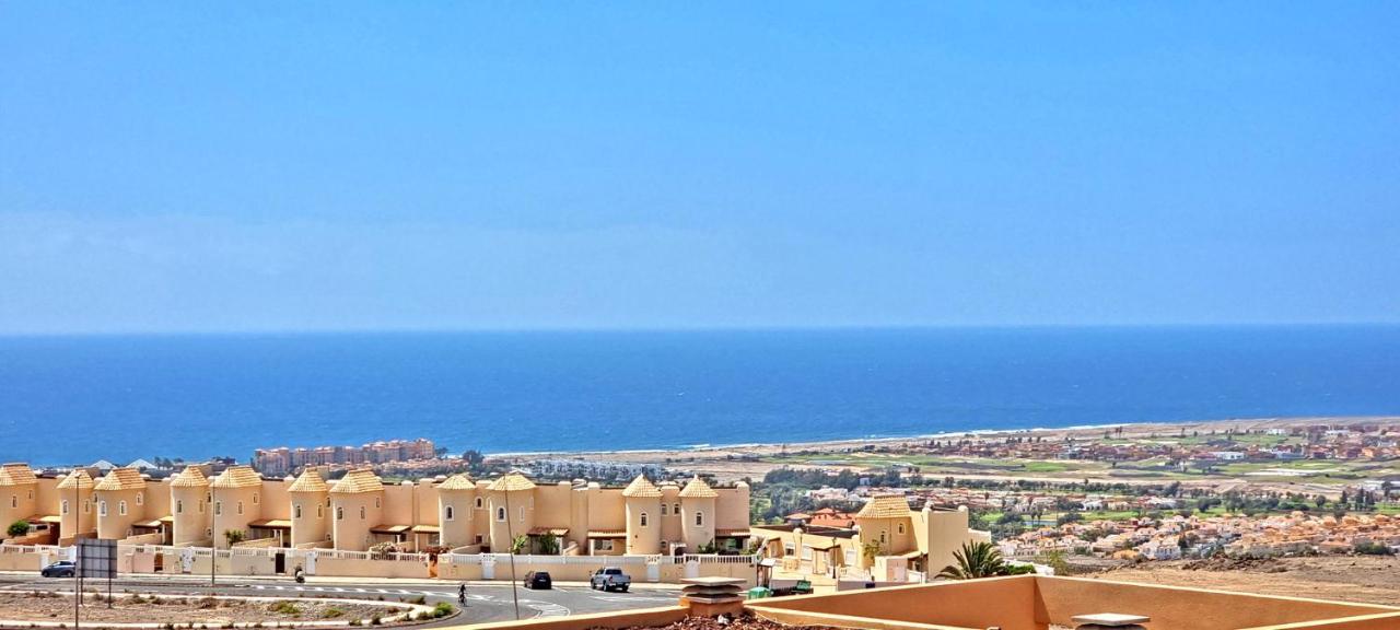 Ferienhaus Casa Caleta - Caleta Fuste - Meerblick - Pool - Glasfaserinternet Caleta De Fuste Ngoại thất bức ảnh