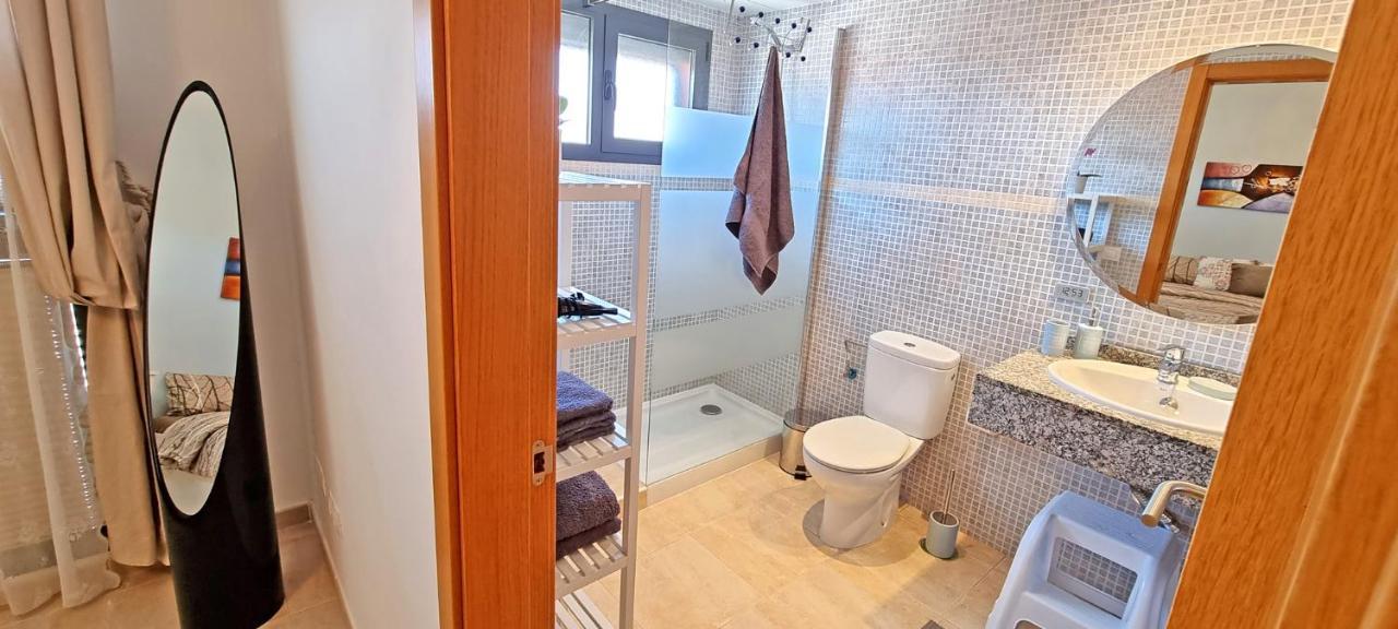 Ferienhaus Casa Caleta - Caleta Fuste - Meerblick - Pool - Glasfaserinternet Caleta De Fuste Ngoại thất bức ảnh
